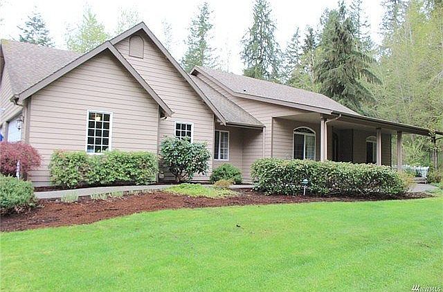 1st image of 3845 Mari Ln SE