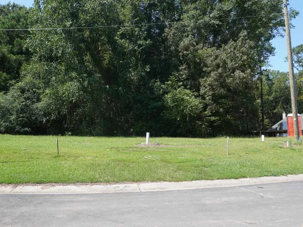 2911 Stardust Dr #A, Tuscaloosa, AL 35405