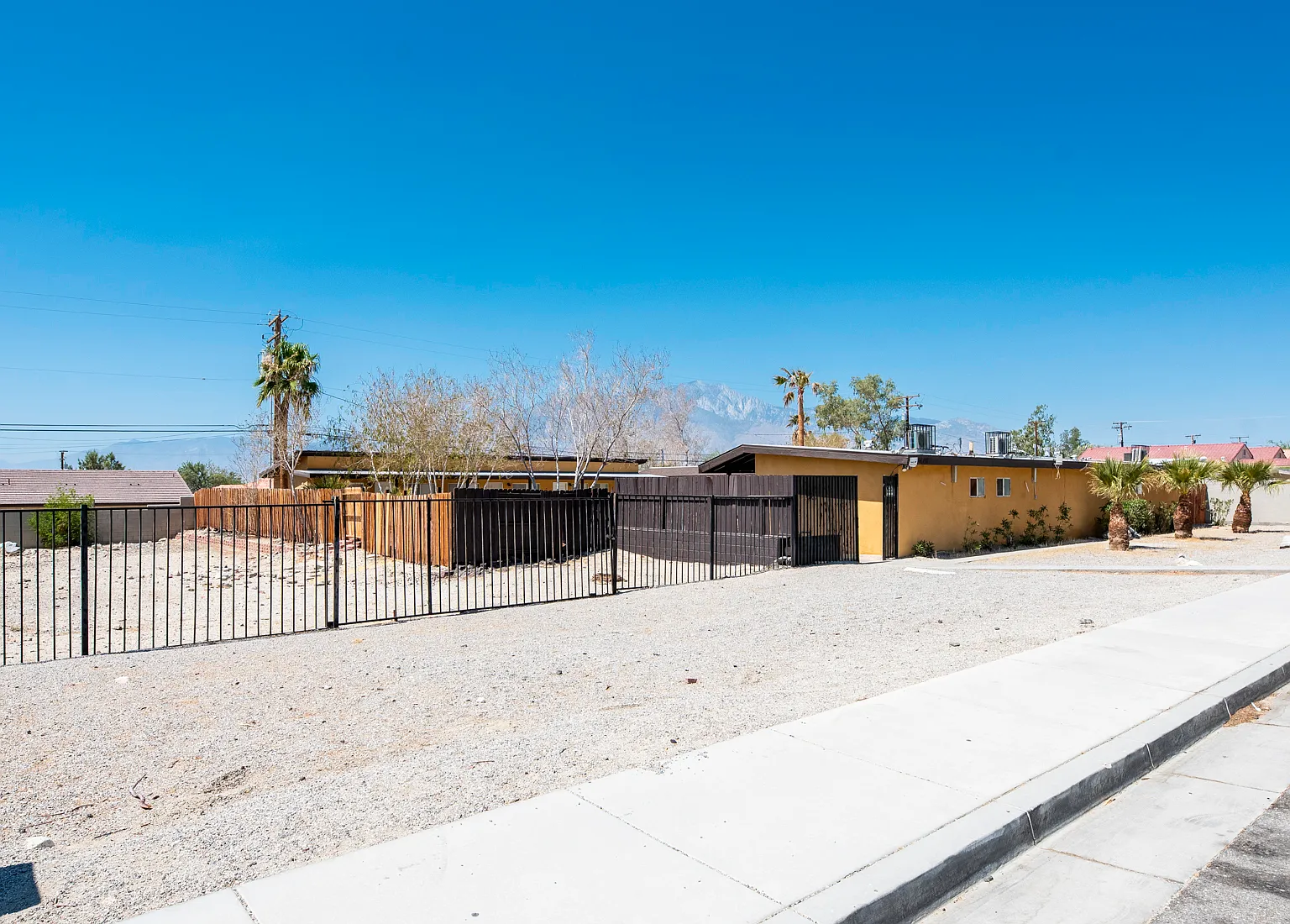 Cahuilla Villas - 7 — Photo 2