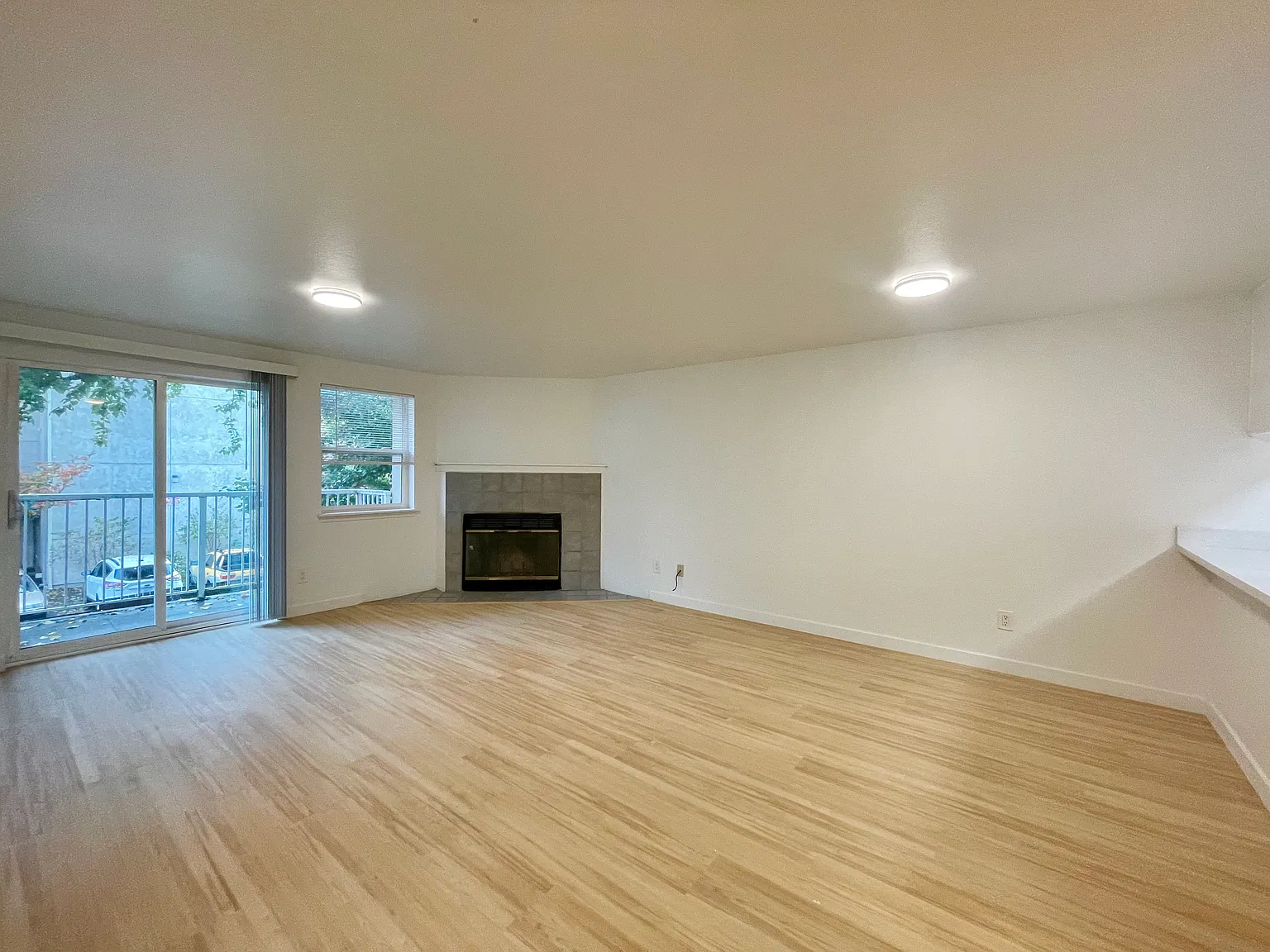 Entry contains additional storage room.