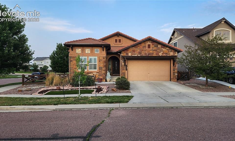 1st image of 6487 Forest Thorn Ct