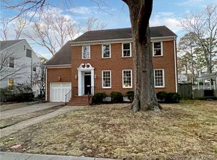 15 Shirley Rd, Newport News, VA 23601