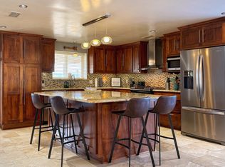 1530 Odelia Ln, Espanola, NM 87532