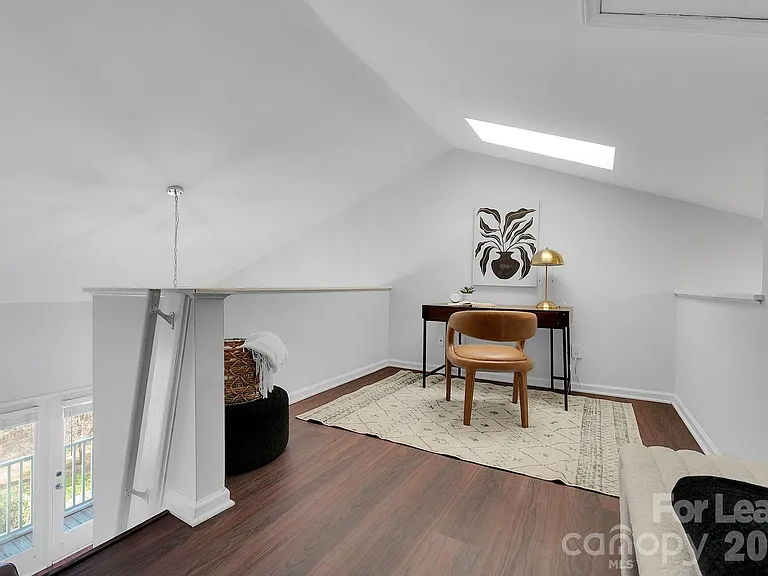 300 S Cedar St #2 — Photo 21