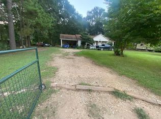 271 Roy Hall Dr, Cleveland, TX 77328