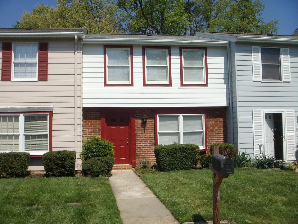 1st image of 9638 Greenmeadow Cir