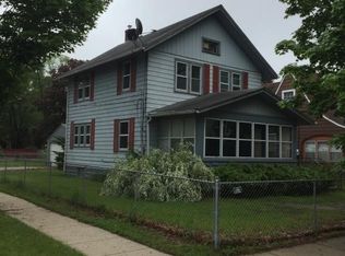 1523 Grant Ave, Rockford, IL 61103