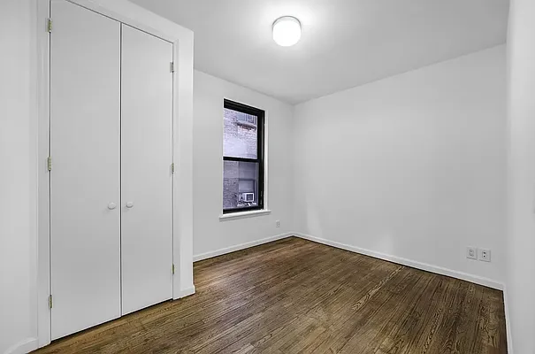 Rented by REAL New York | media 7