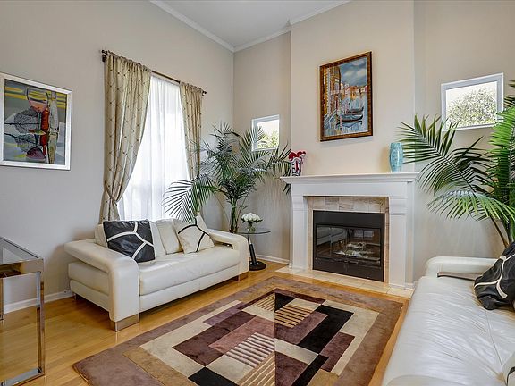 2nd image of 115 Montelena Ct