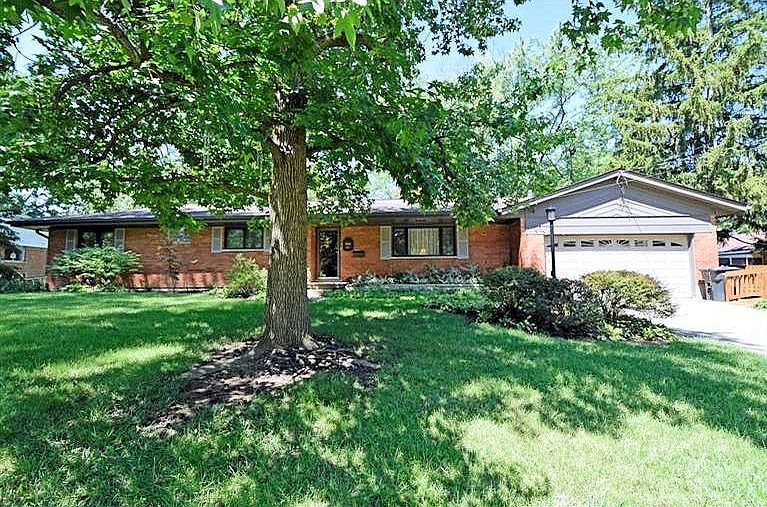 1st image of 8749 Cavalier Dr
