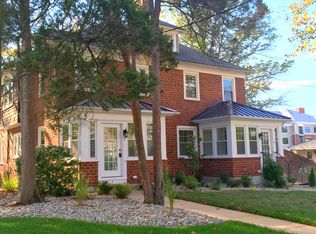 4 Harris Rd, Princeton, NJ 08540