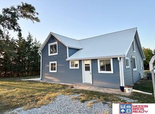 1706 County Rd W, Swanton, NE 68445