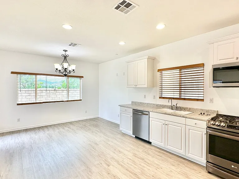 35266 Persano Pl — Photo 8