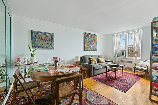 Sold by Compass | media 1