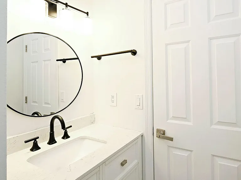 209 Greentree Park — Photo 13