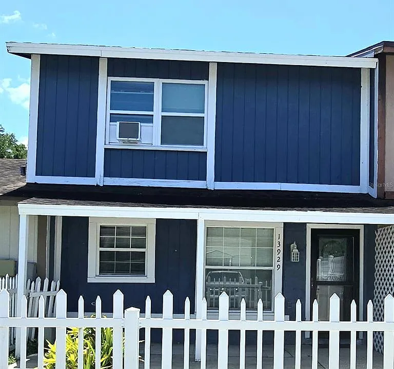 13929 Village View Dr