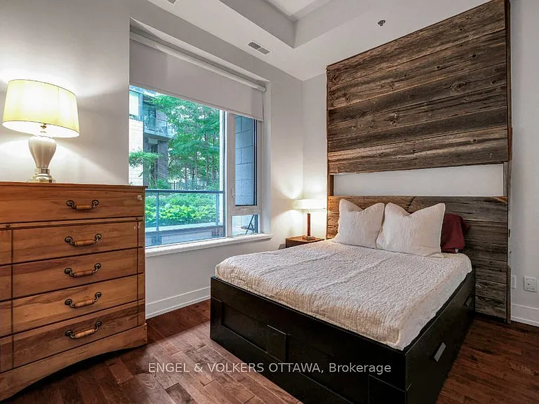 360 Patricia Ave #106 — Photo 13