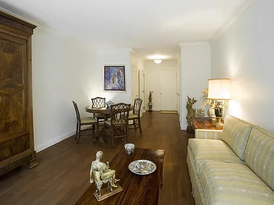 Sold by Sotheby's International Realty | media 20