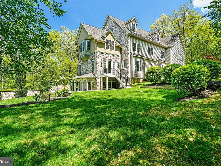 13551 Triadelphia Mill Rd — Photo 66