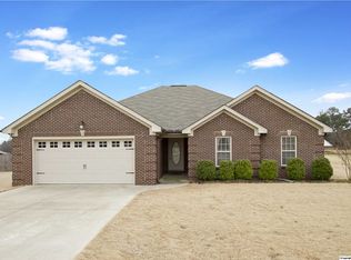 26060 Meadow Ridge Ln, Athens, AL 35613