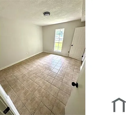 3621 Main Hwy #F — Photo 11