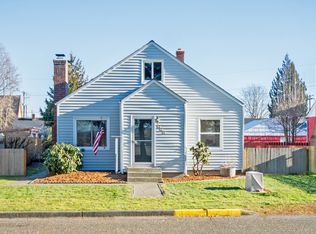 719 4th St SE, Puyallup, WA 98372