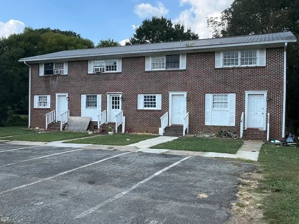 10-12 Forteen #&-16, Cave Spring, GA 30124