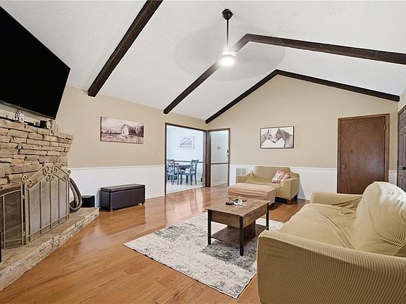 5th image of 298 Trestle Rd