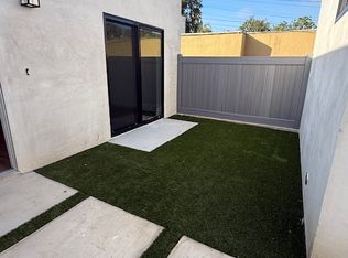 1622 Morton Ave, Los Angeles, CA 90026
