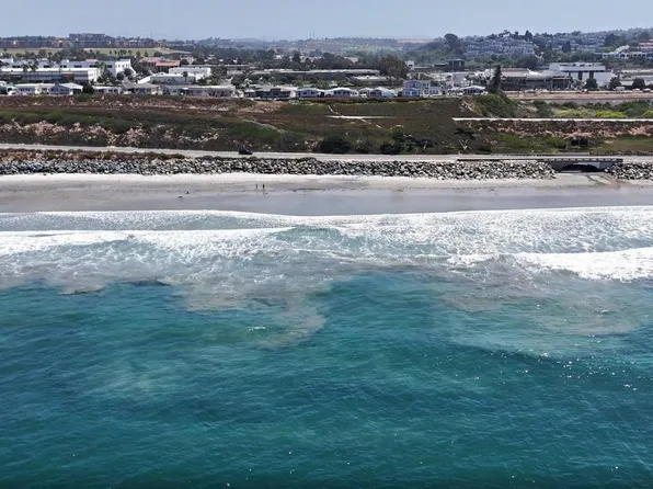 6610 Easy St, Carlsbad, CA 92011