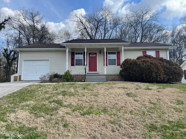 1012 Pleasant Knoll Ln, Knoxville, TN 37915