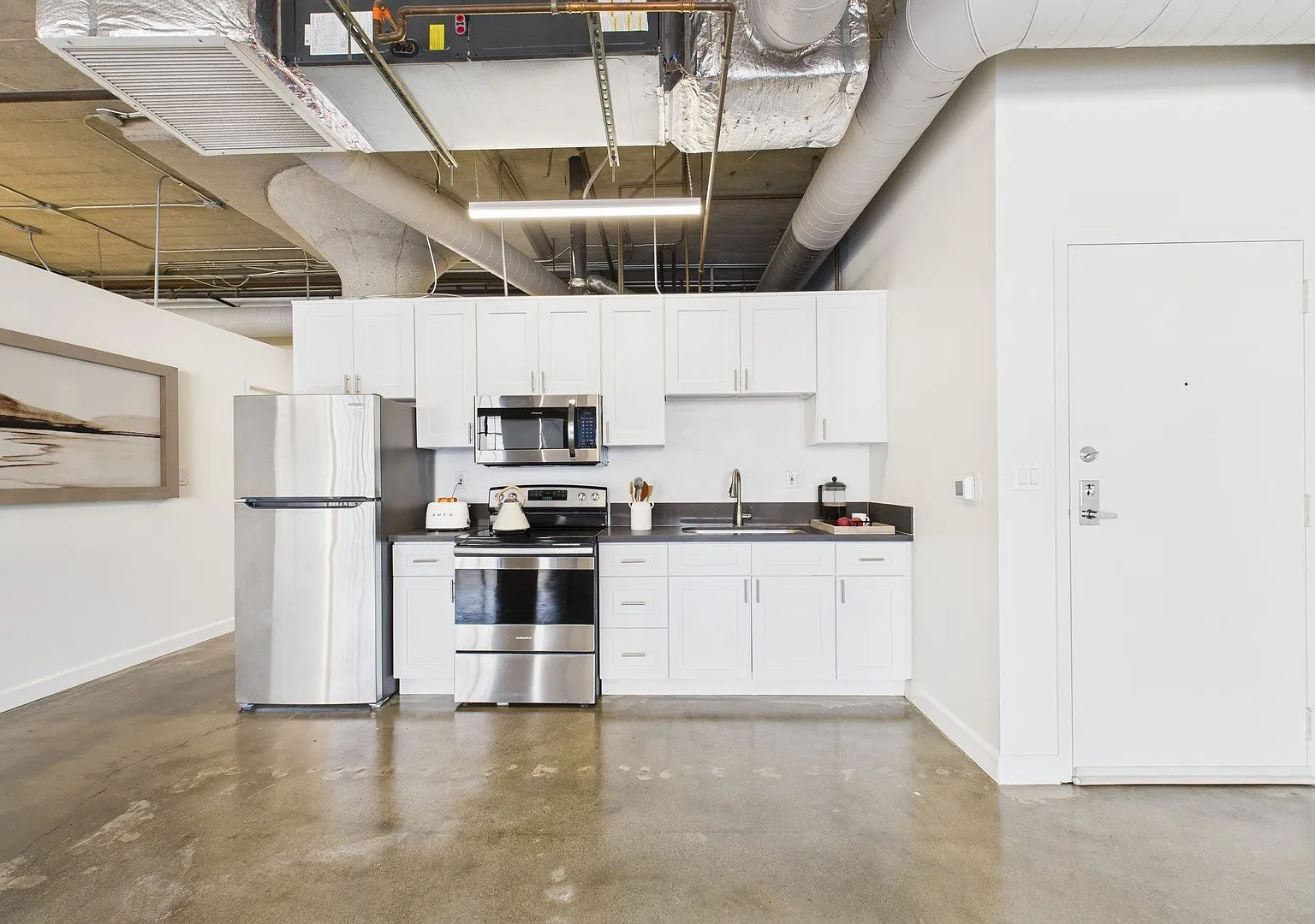 RiverFront live - Work Lofts — Photo 1