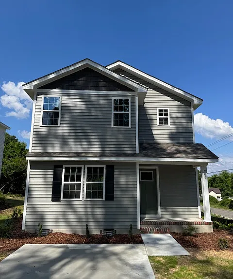 905 W Massachusetts Ave — Photo 1