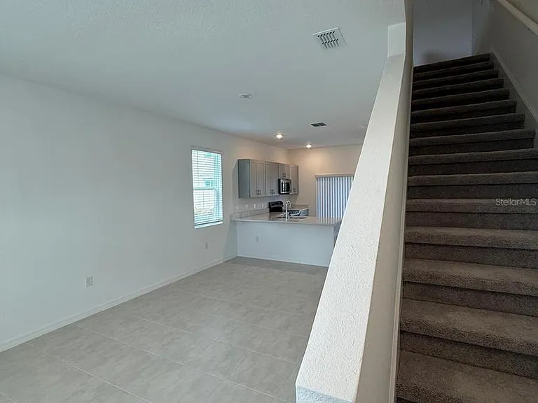2976 Skyline Loop — Photo 12