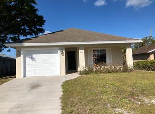 430 15th Pl SW, Vero Beach, FL 32962
