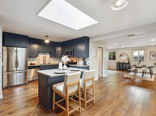 1390 Orpheus Ave, Encinitas, CA 92024