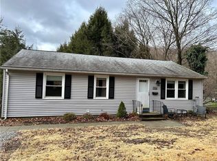 379 Riverside St, Watertown, CT 06779