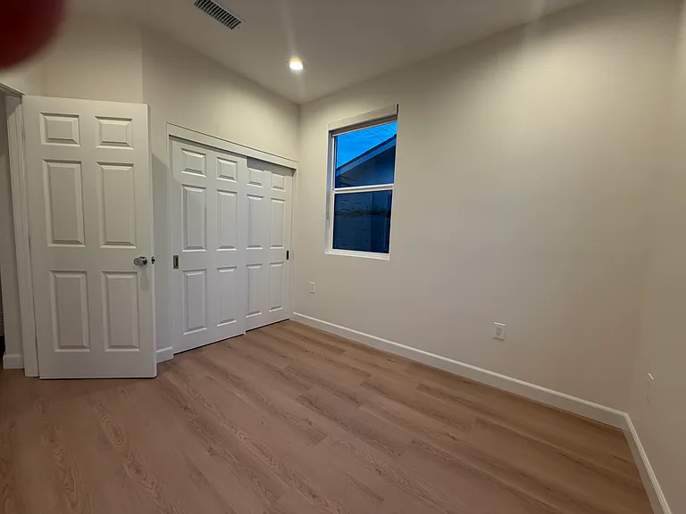 1140 N Buena Vista St #1142 — Photo 13