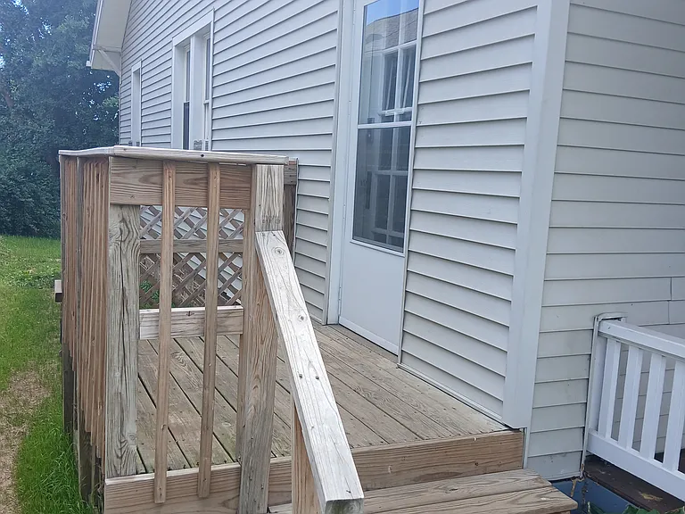 321 Marshall St #2 — Photo 5