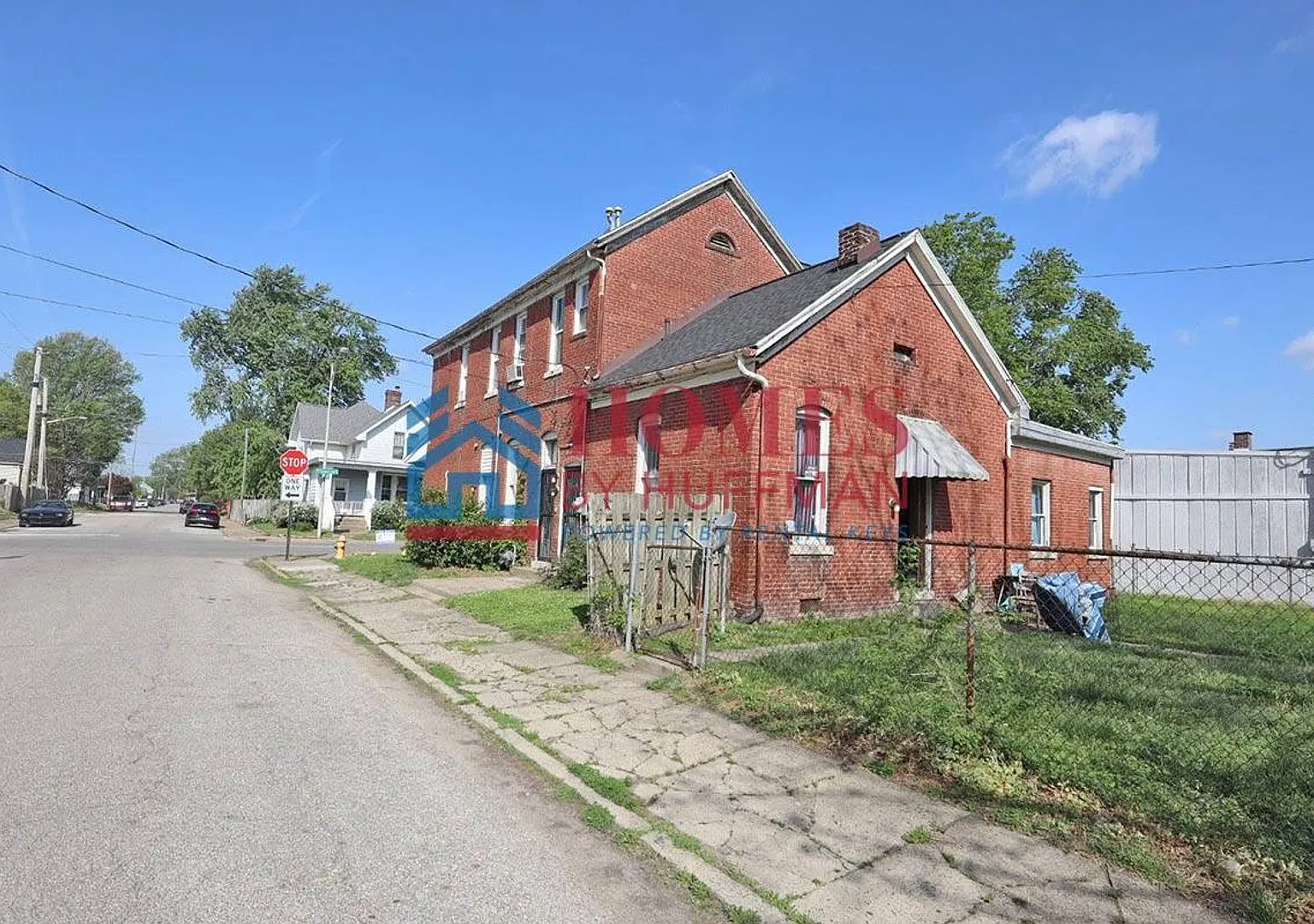 1001 North Governor Street — Photo 4