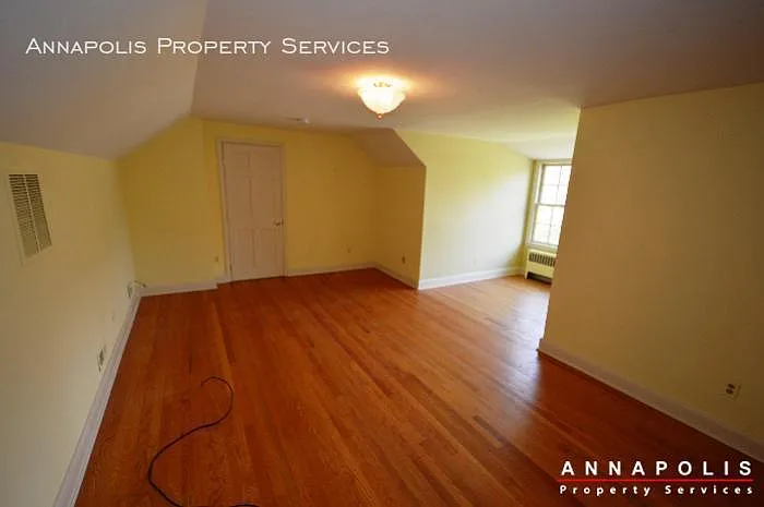 208 Avondale Cir — Photo 46