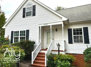 1003 Wintergreen Ln, Charlottesville, VA 22903