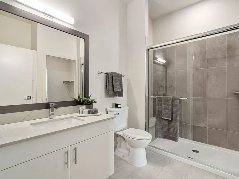 Axis West Flats — Photo 19