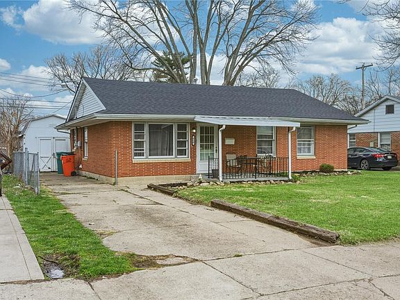 2nd image of 610 Portage Path