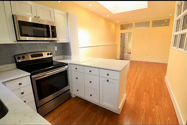 Rented by Compass | media 8