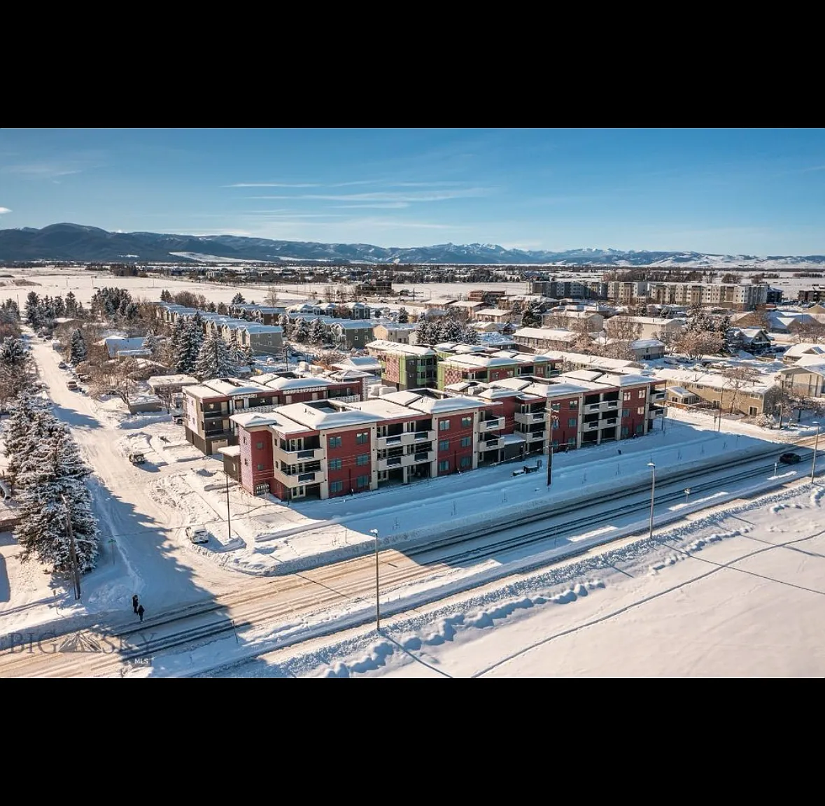 2 bed, 1100 sqft, $3,000 — Photo 2