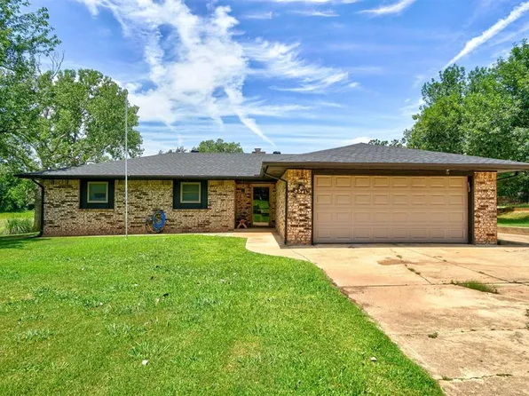 5341 Hart Ln, Choctaw, OK 73020