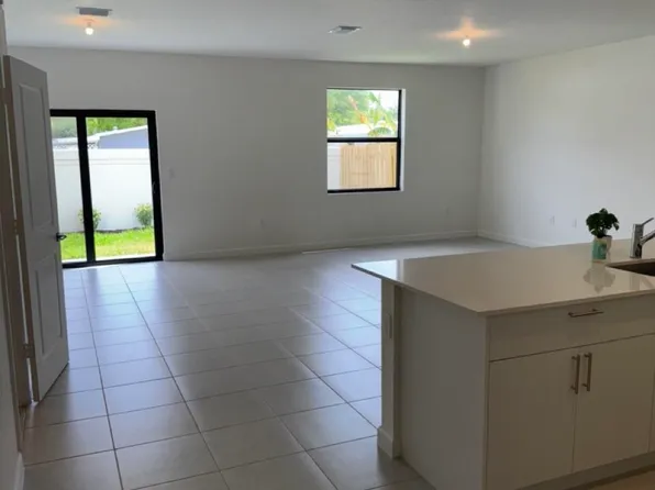 3008 Park Pl #5838, Fort Lauderdale, FL 33312