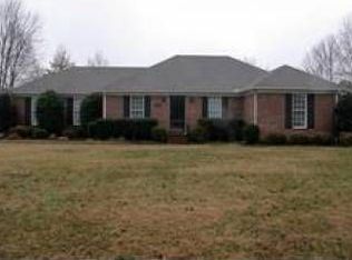627 Haynes Dr, Murfreesboro, TN 37129