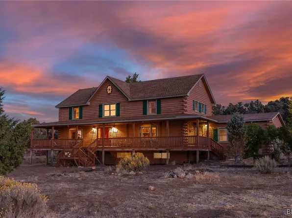 40020 Water Hole Ln, Big Bear City, CA 92314